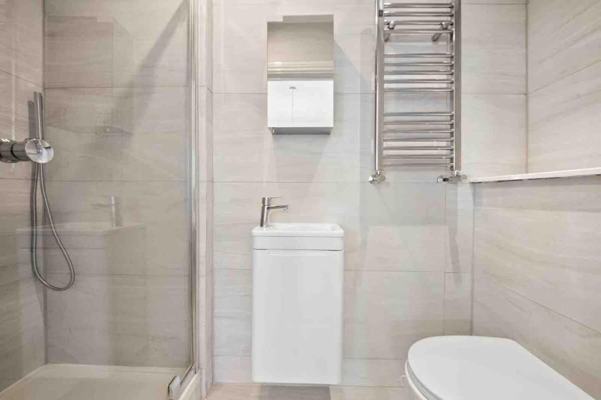 Sg, Stylish Paddington, Central London Apartment ภายนอก รูปภาพ